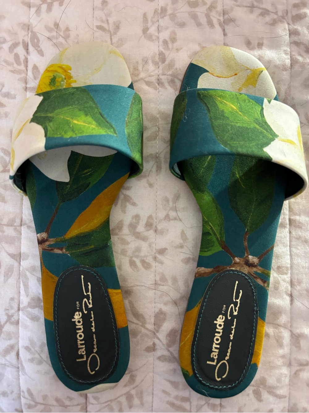 Oscar de la Renta x Larroude sandals